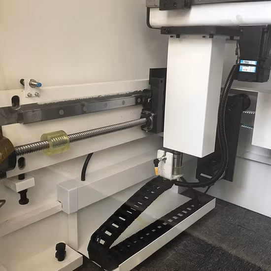 2 つのサーボ モーターとサーボ ポンプ CNC ハイブリッド プレス ブレーキ